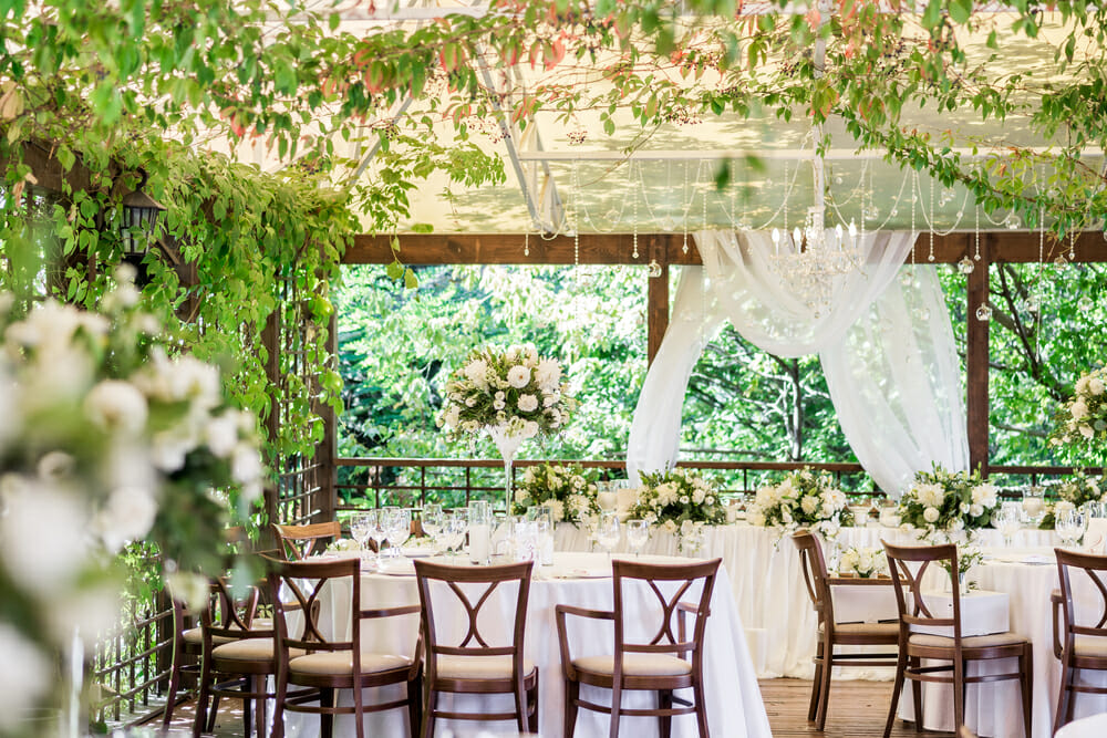 Bring The Outdoors In For Winter Weddings